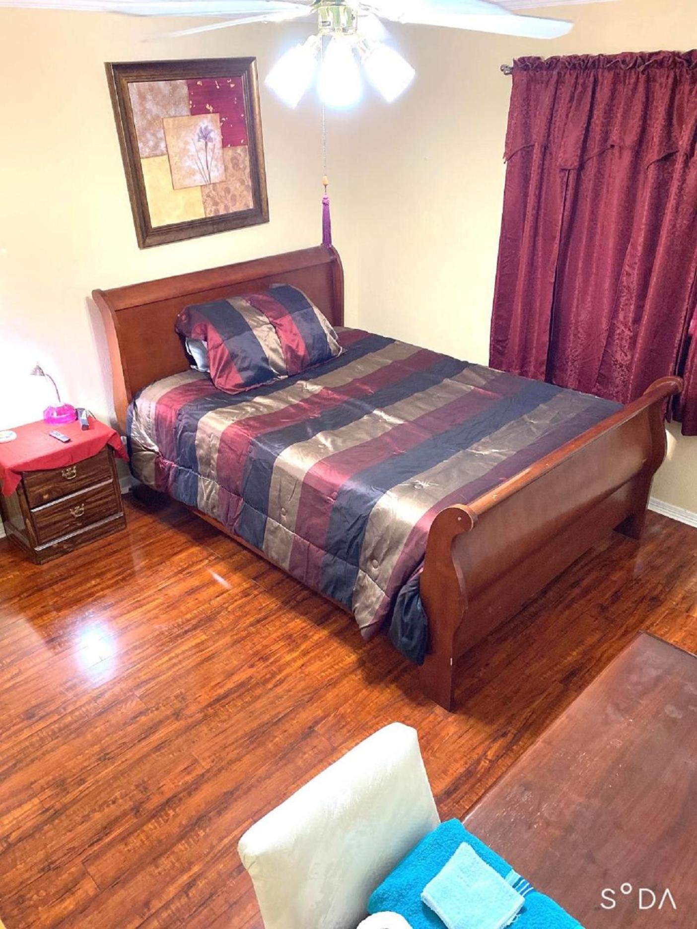 Homestay Carrollton Kültér fotó